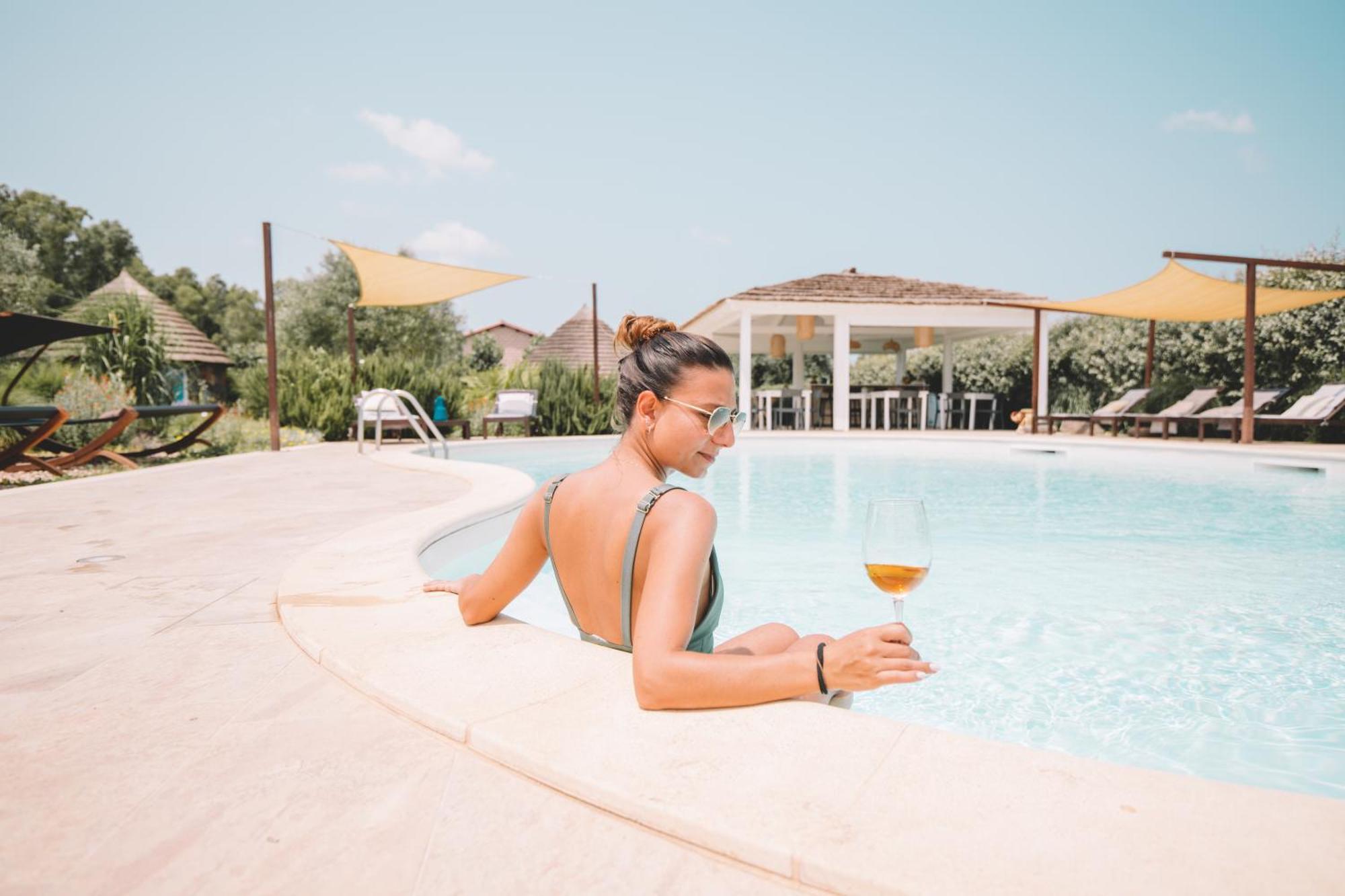 Is Cheas Wine Farm Boutique Hotel San Vero Milis Exteriér fotografie